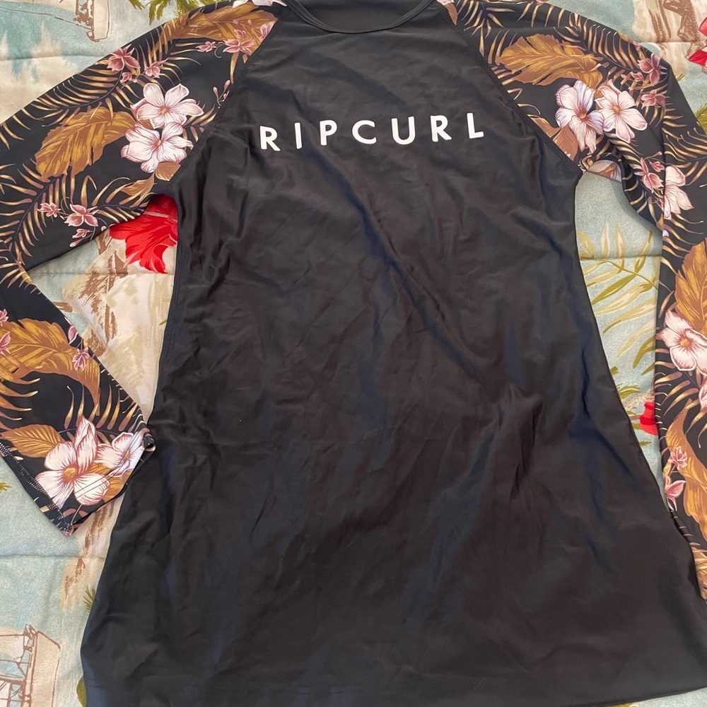 Rip Curl Rash Gaurd - image 1